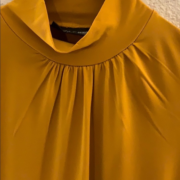 Mustard Mock Neck Fitted Top - Picture 3 of 4